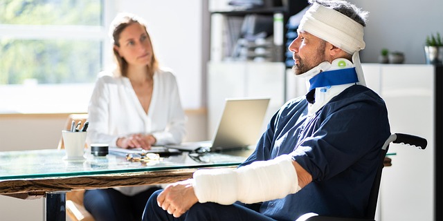 How a Personal Injury Lawyer Can Help You Win the Compensation You Deserve
