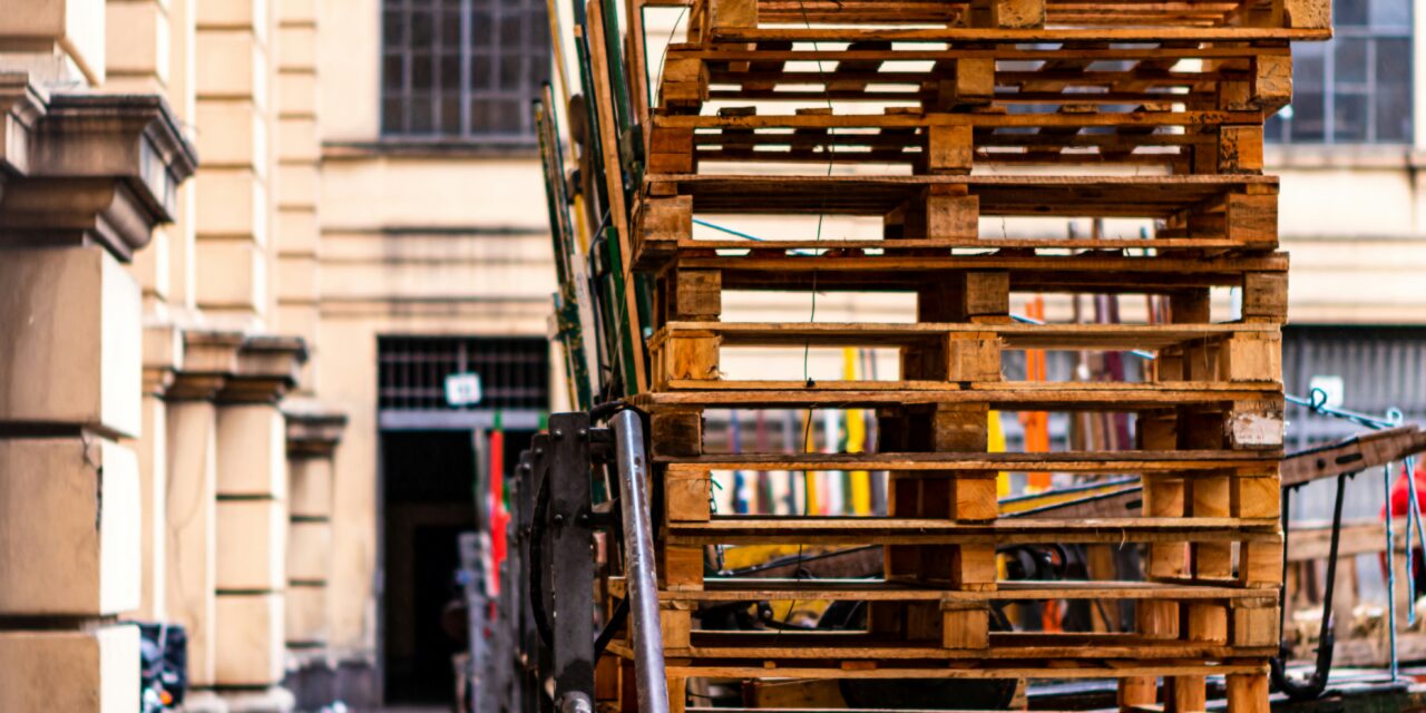 Which Pallet Sizes Are Worth Money?