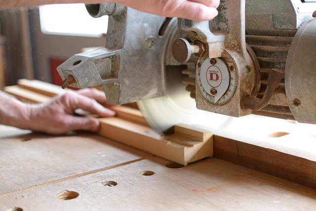 Benefits Of Custom-Cut Plywood In Carpentry