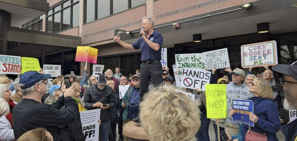 State Roundup: As session winds down, Senate, House leaders reach compromise budget with $1.6 billion in taxes; officials keep watch on $1 billion in possible federal cuts